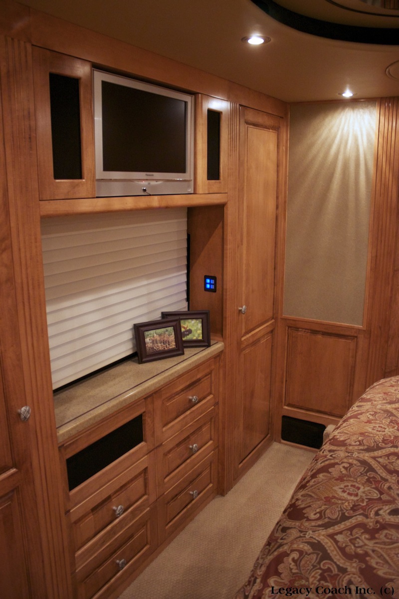 2006 Prevost Royale XLII For Sale