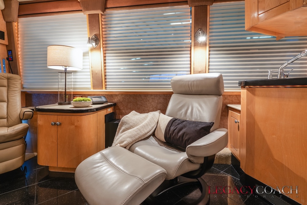 2006 Prevost Royale XLII For Sale