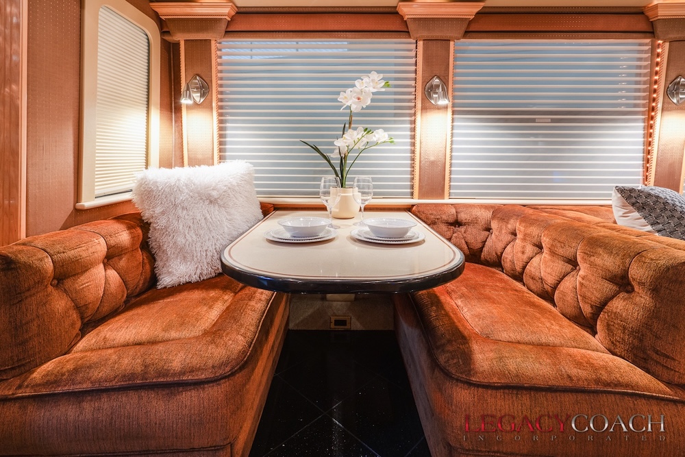 2006 Prevost Royale XLII For Sale