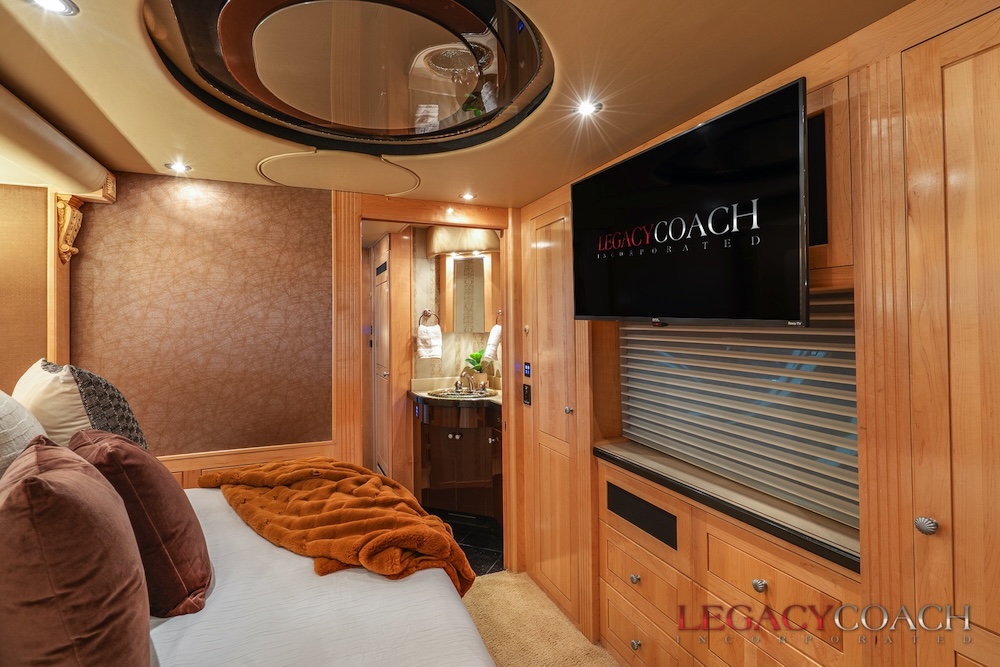 2006 Prevost Royale XLII For Sale