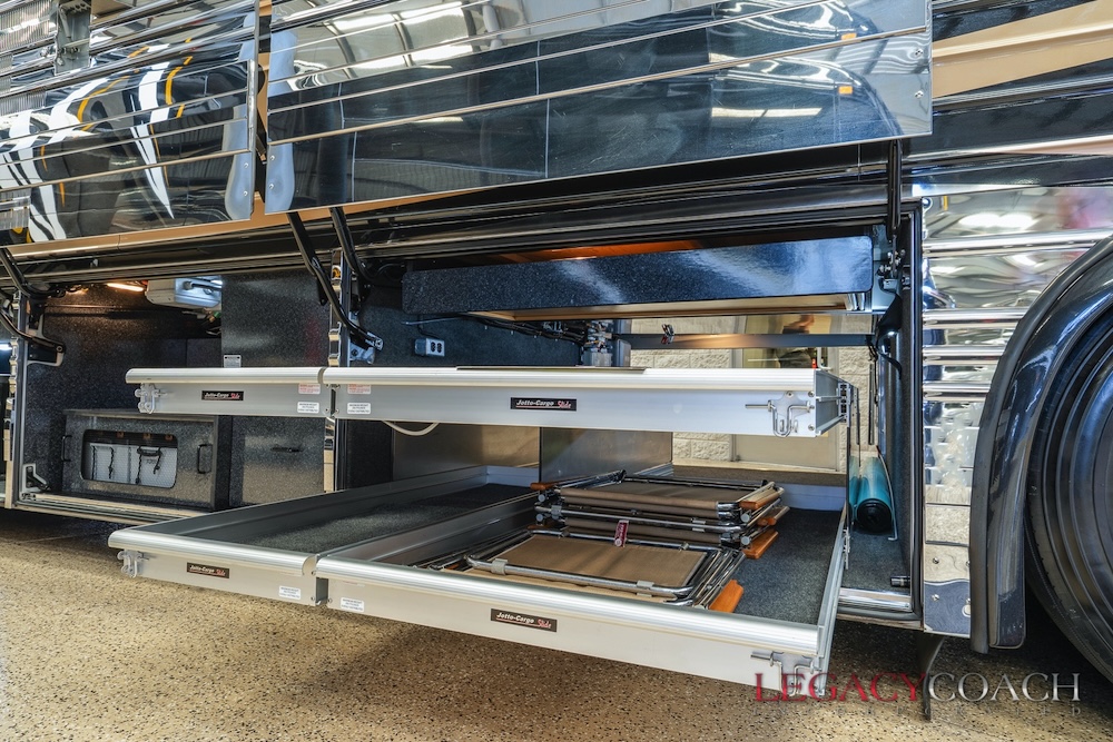 2006 Prevost Royale XLII For Sale