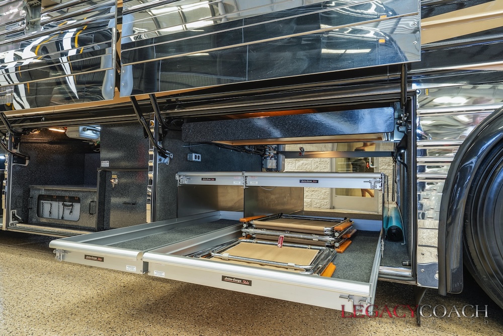 2006 Prevost Royale XLII For Sale