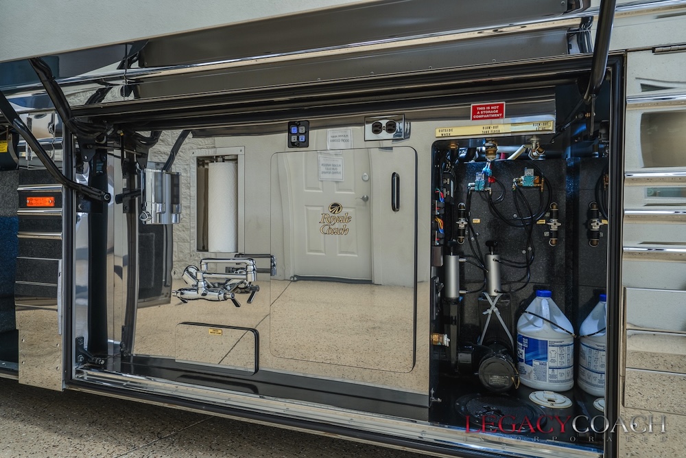 2006 Prevost Royale XLII For Sale
