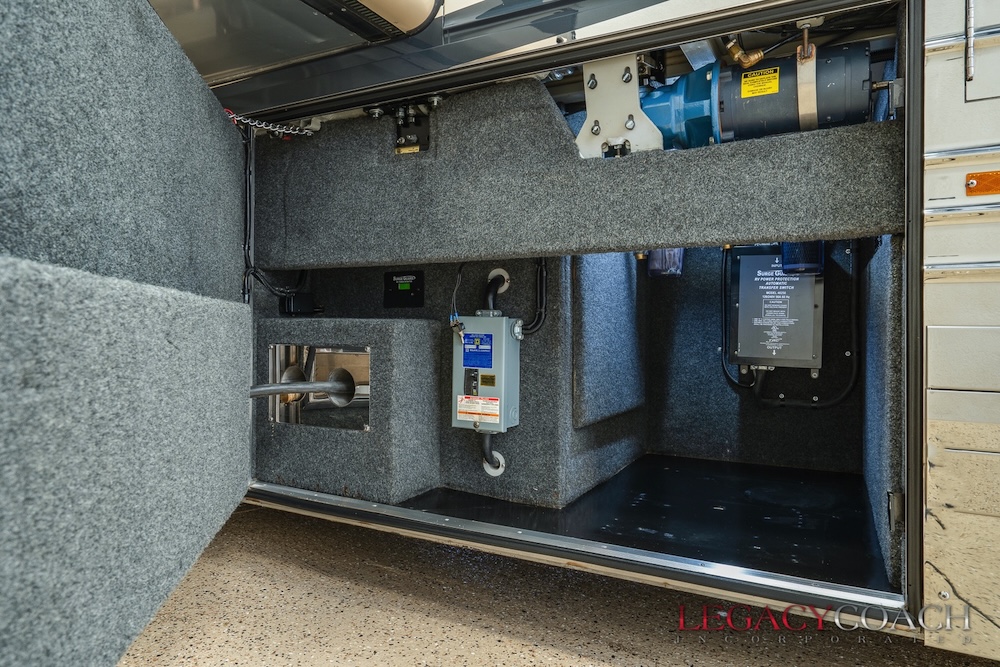 2006 Prevost Royale XLII For Sale