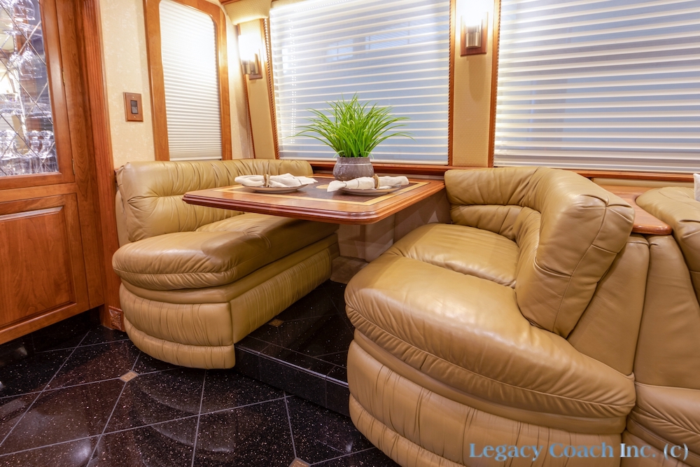 2006 Prevost Royale XLII For Sale