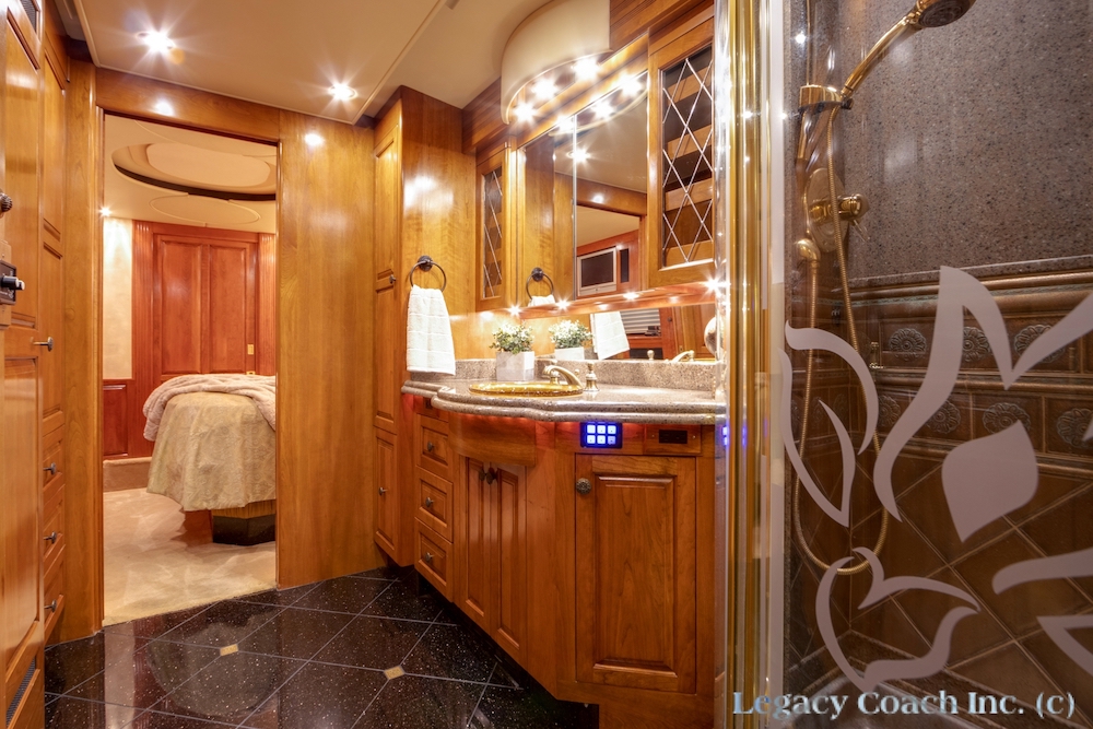 2006 Prevost Royale XLII For Sale