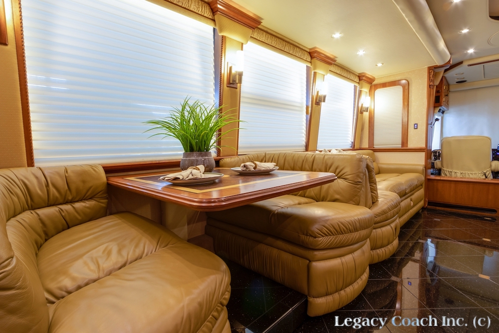 2006 Prevost Royale XLII For Sale