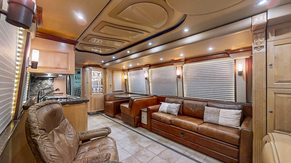2006 Prevost Royale XLII For Sale