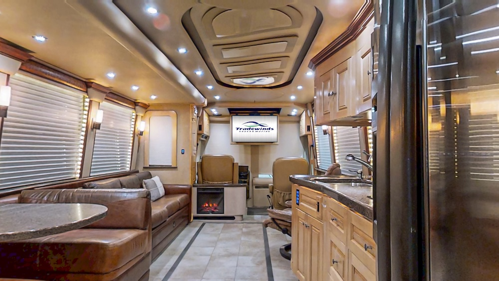2006 Prevost Royale XLII For Sale