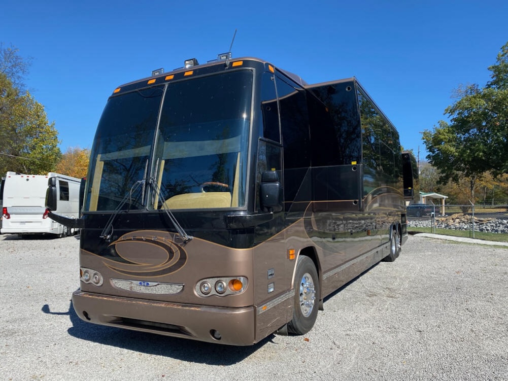 200 Prevost  H3-45 For Sale