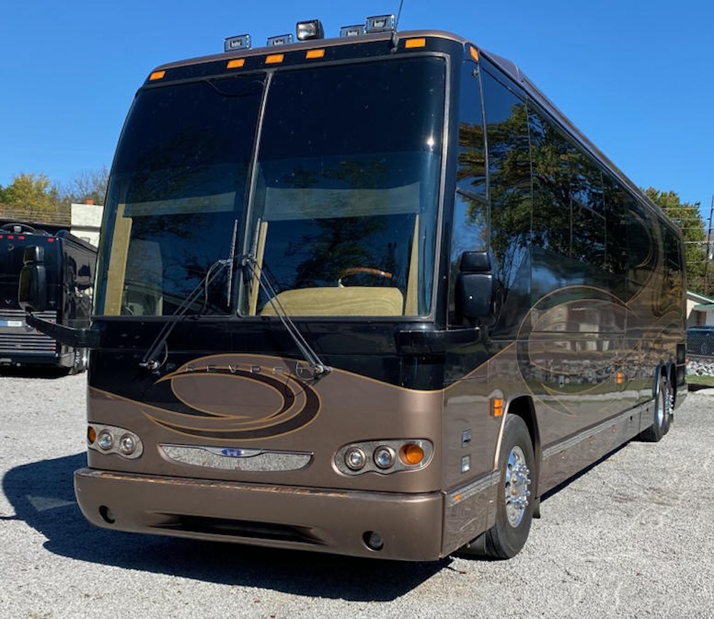 200 Prevost  H3-45 For Sale