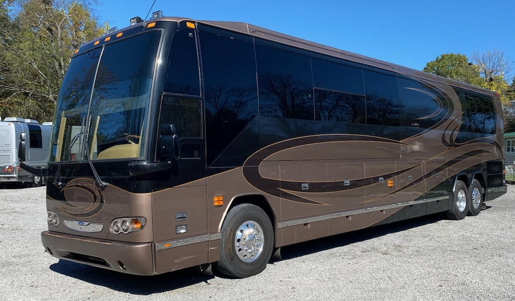 200 Prevost  H3-45 For Sale