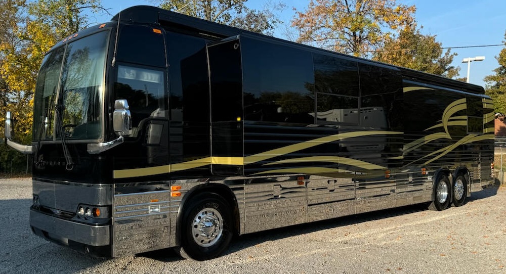 2006 Prevost XLII For Sale