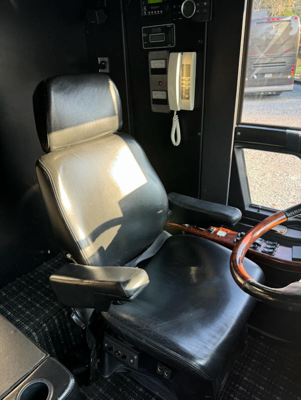 2006 Prevost XLII For Sale