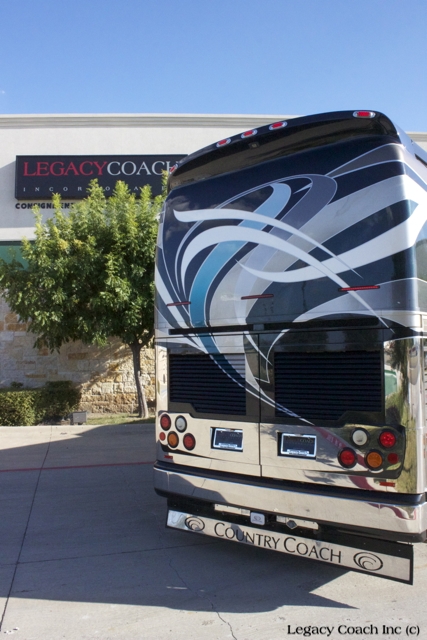 2007 Prevost Country Coach XLII