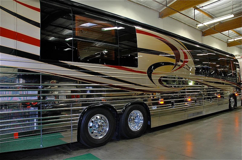 2007 Prevost Thompson XLII For Sale