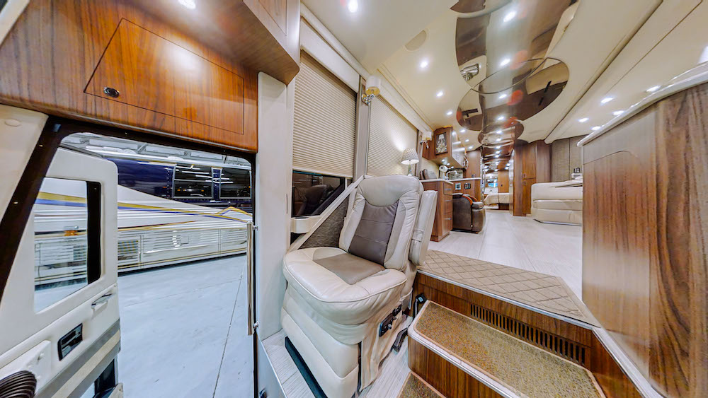 2007b Prevost Featherlite Amadas H3-45 For Sale