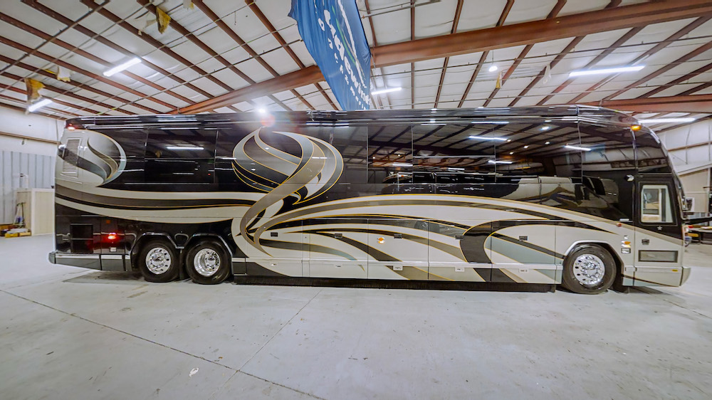 2007b Prevost Featherlite Amadas H3-45 For Sale