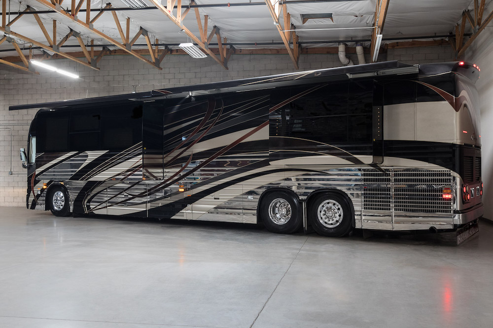 2007 Prevost Country Coach XLII For Sale