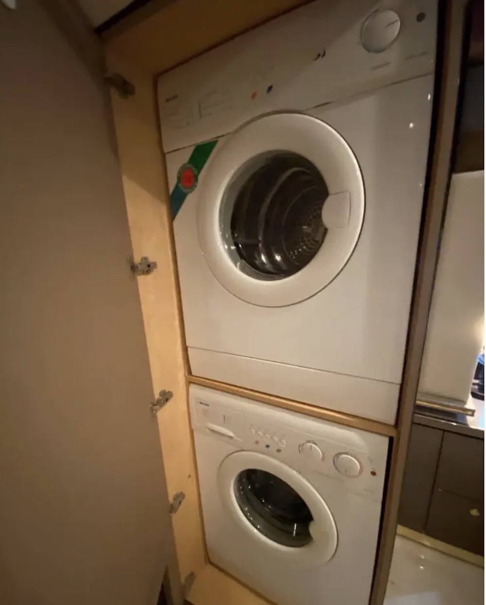 2007 Prevost Featherlite H3-45 For Sale