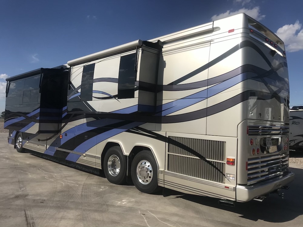 2007 Prevost Featherlite H3-45 For Sale