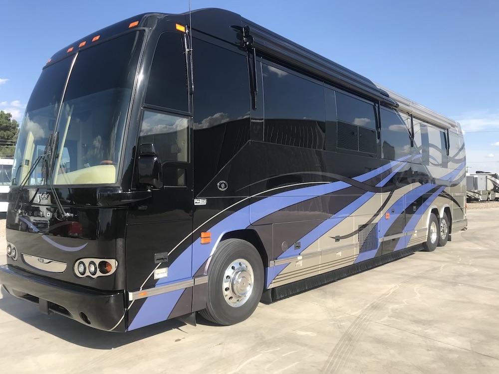 2007 Prevost Featherlite H3-45 For Sale