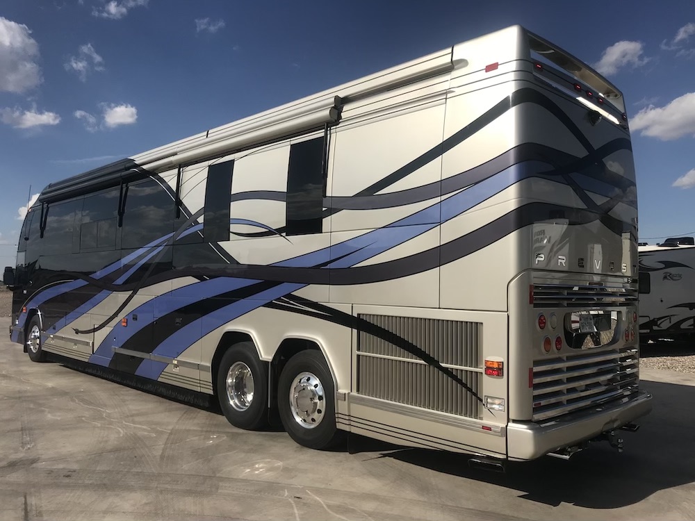 2007 Prevost Featherlite H3-45 For Sale