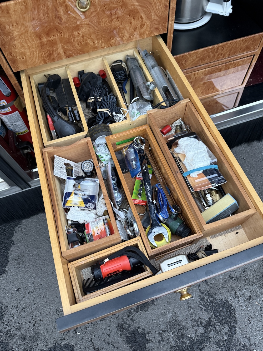 2007 Prevost Featherlite H3-45 For Sale