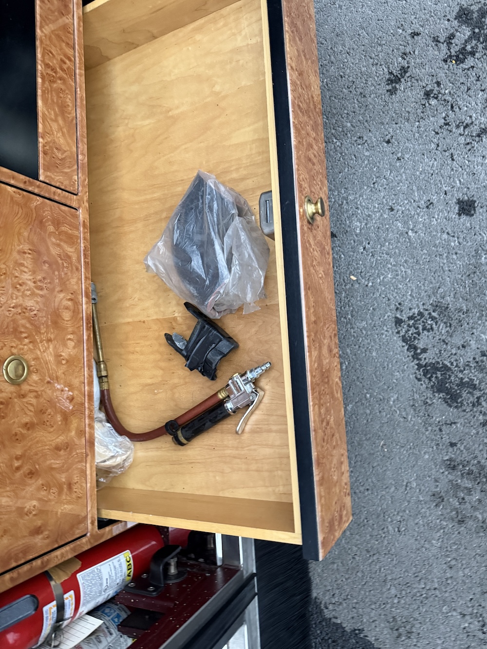 2007 Prevost Featherlite H3-45 For Sale