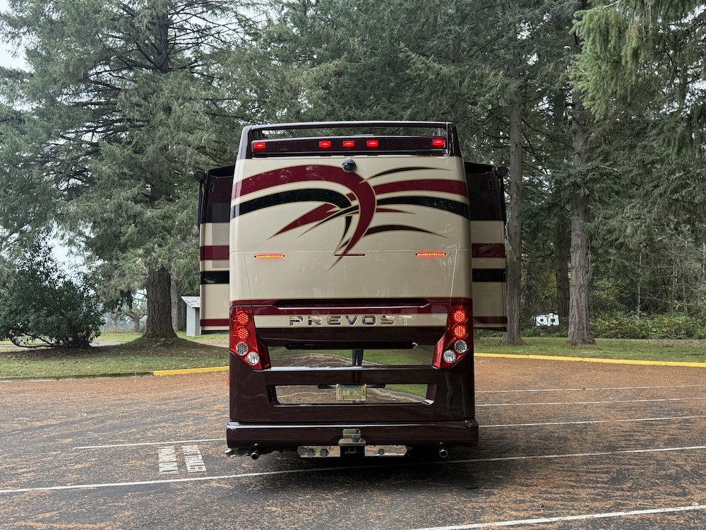 2007 Prevost Featherlite H3-45 For Sale