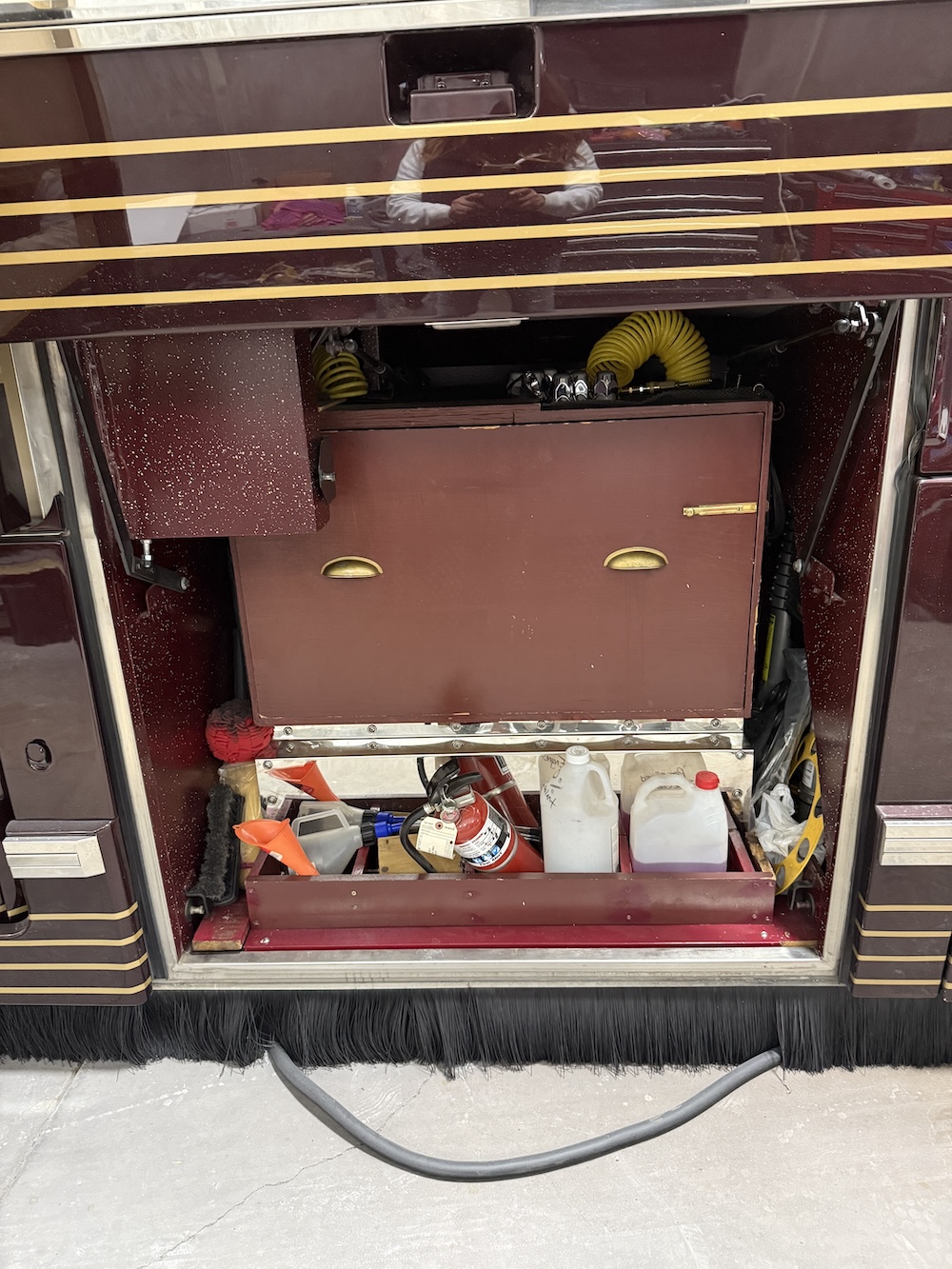 2007 Prevost Featherlite H3-45 For Sale