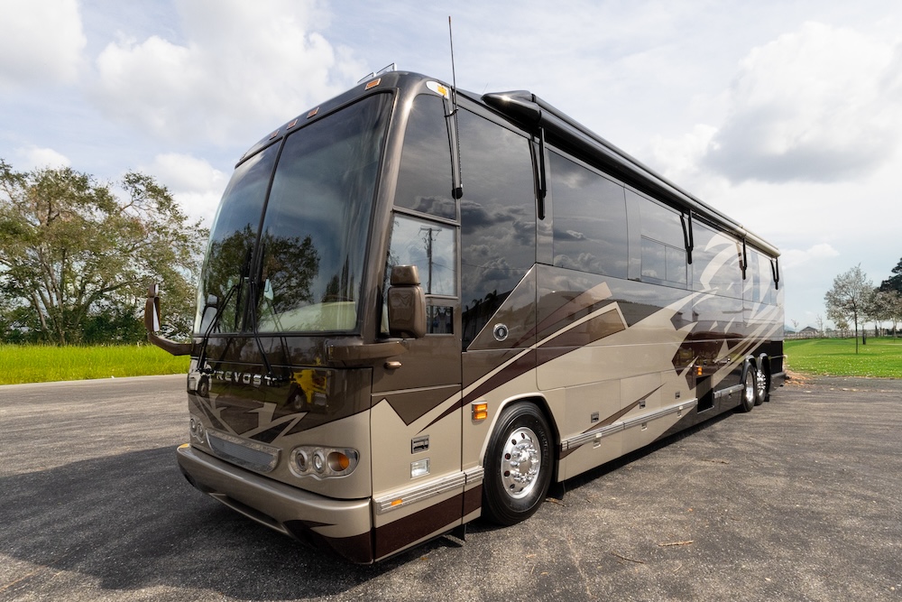 2007 Prevost Featherlite H3-45 For Sale