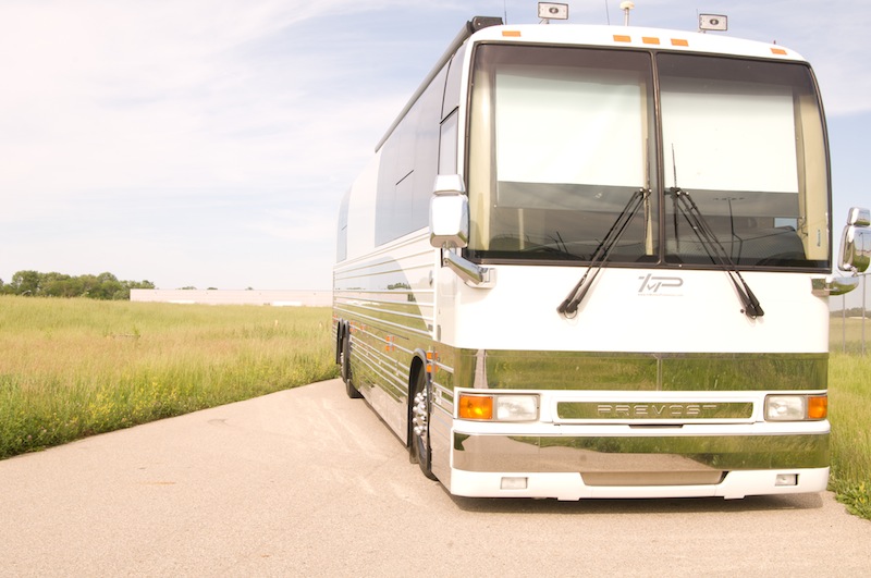 2007 Prevost Featherlite XLII For Sale