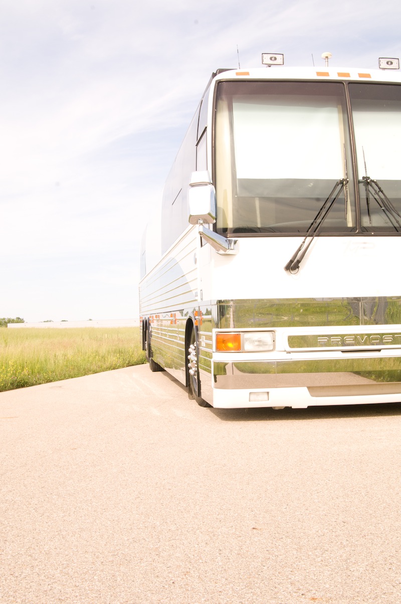 2007 Prevost Featherlite XLII For Sale