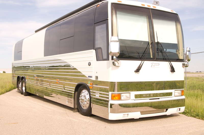 2007 Prevost Featherlite XLII For Sale