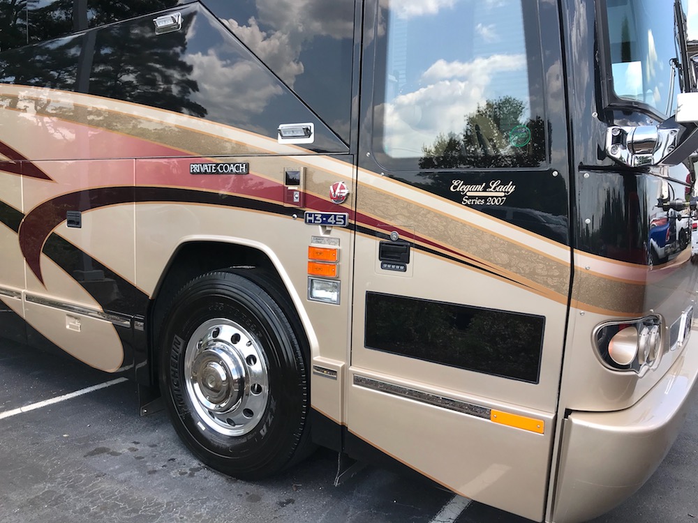 2007 Prevost Liberty H3-45 For Sale