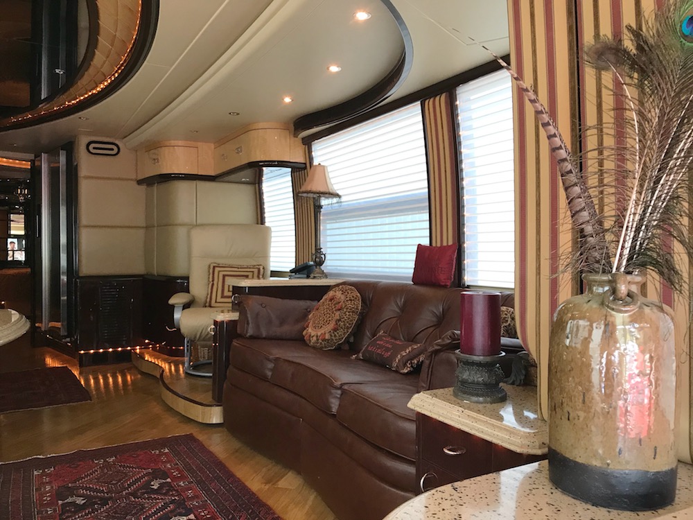 2007 Prevost Liberty H3-45 For Sale