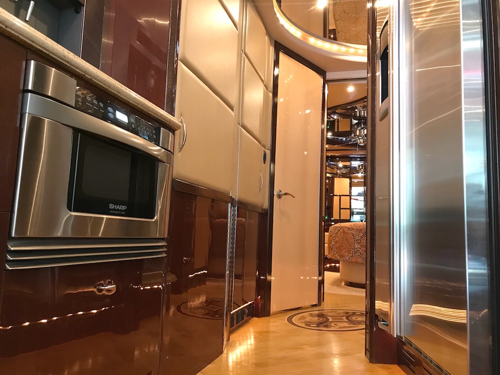 2007 Prevost Liberty H3-45 For Sale