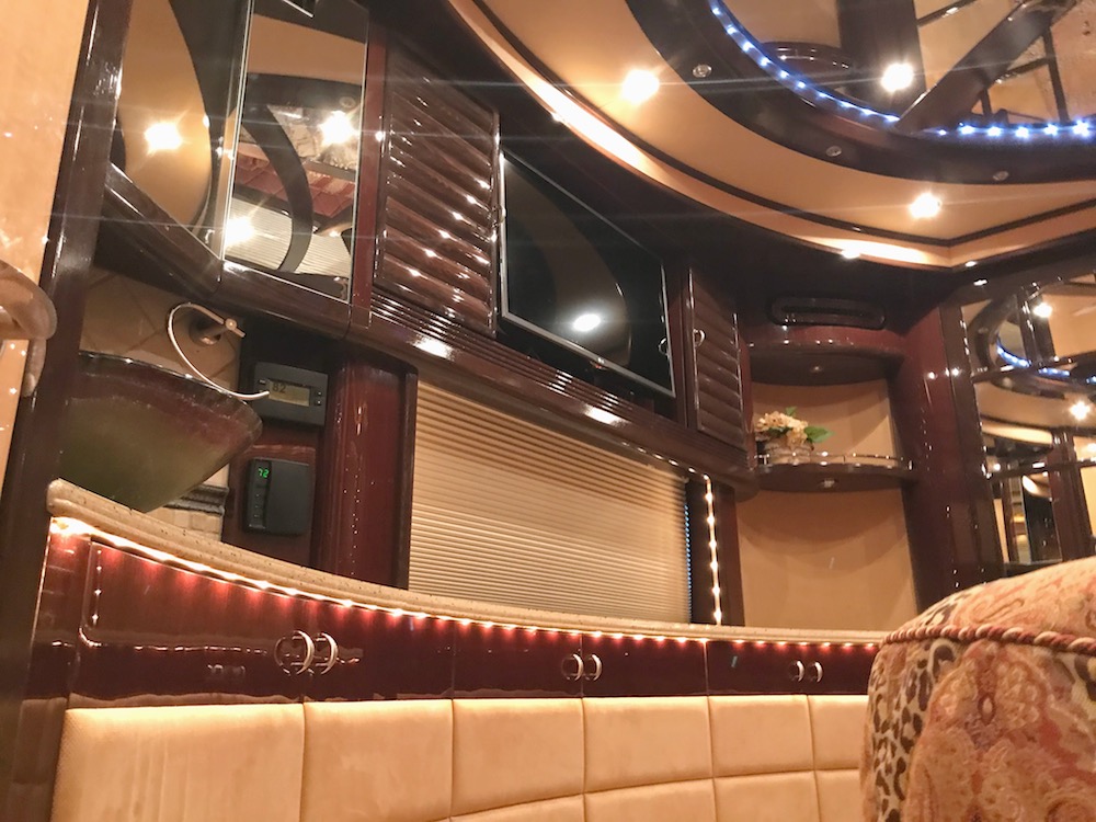 2007 Prevost Liberty H3-45 For Sale