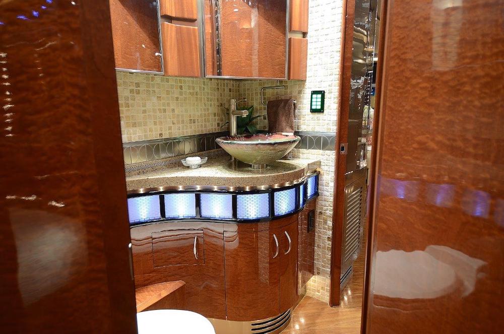 2007 Prevost Liberty H3-45 For Sale