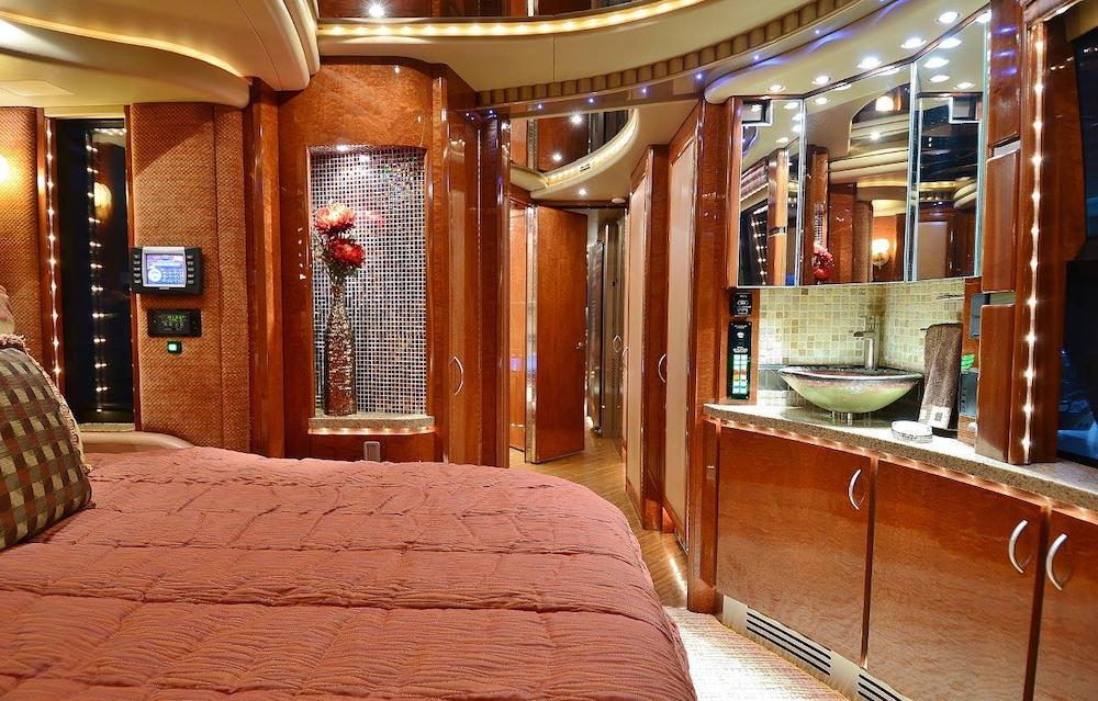 2007 Prevost Liberty H3-45 For Sale