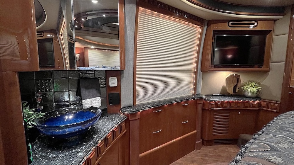 2007 Prevost Liberty XLIIFor Sale