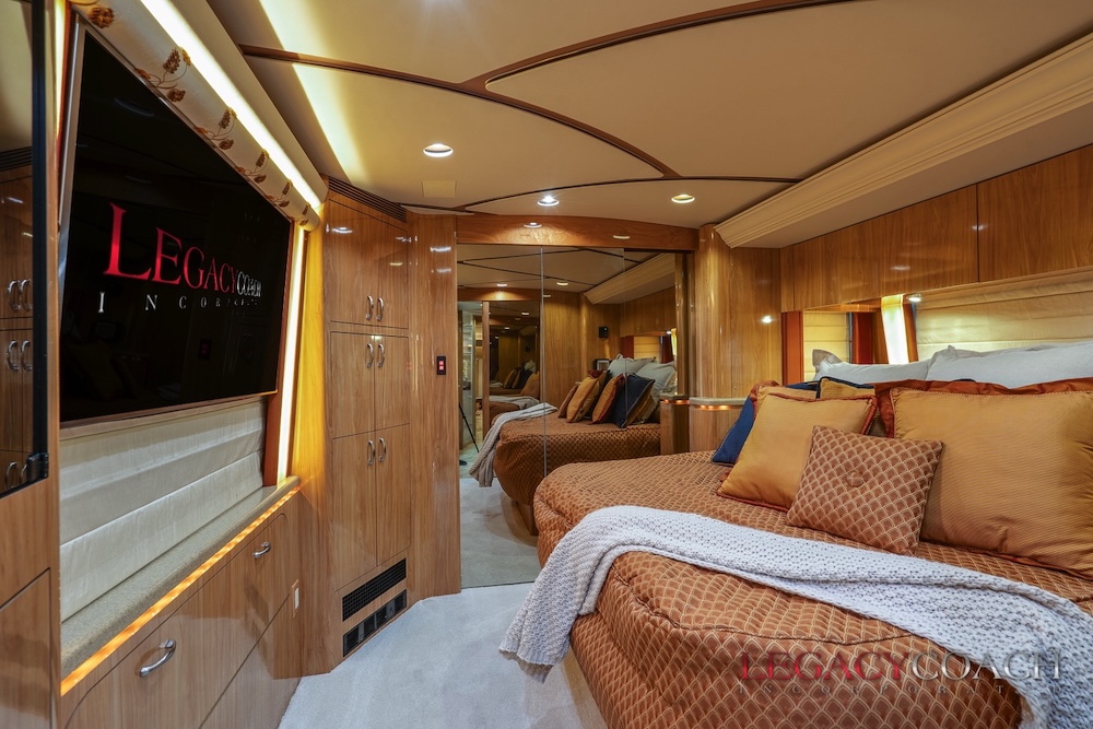 2007 Prevost Marathon H3-45 For Sale