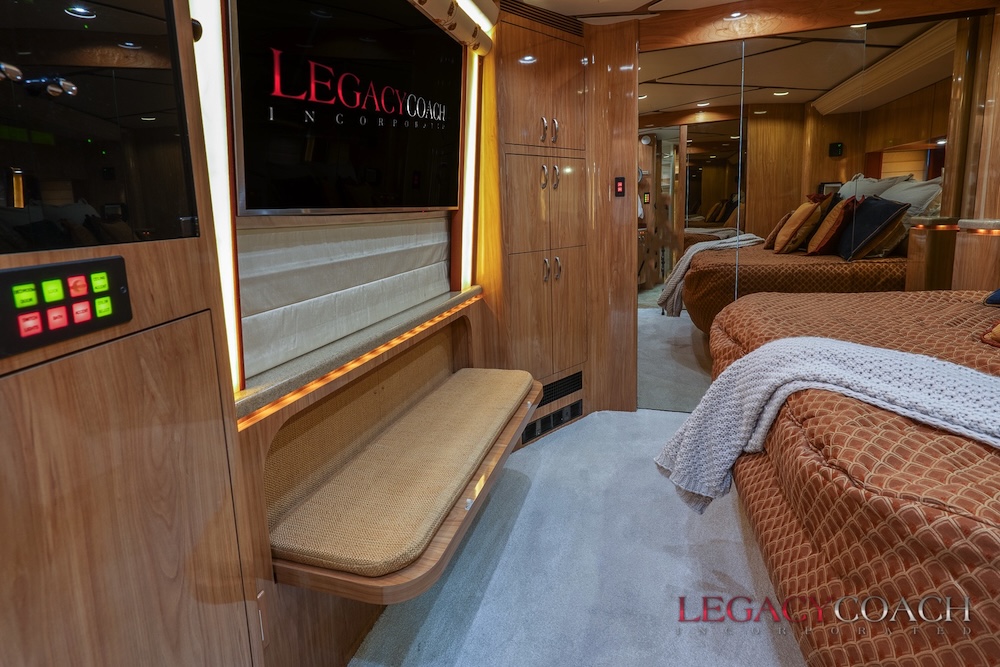 2007 Prevost Marathon H3-45 For Sale