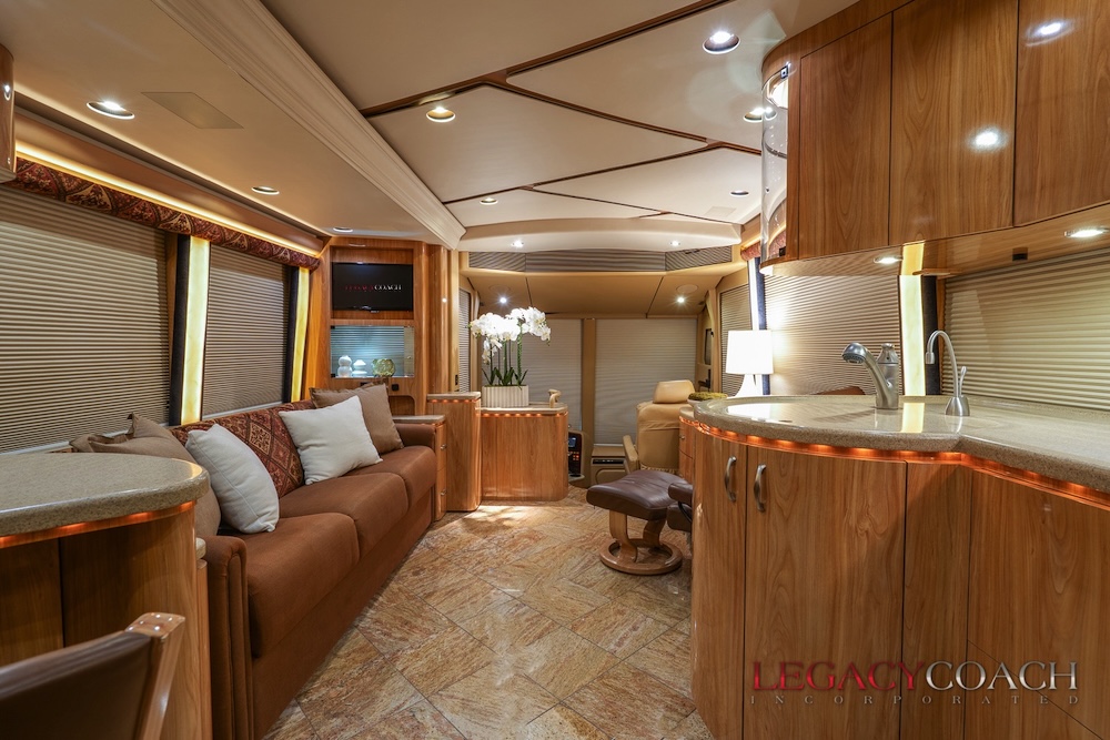 2007 Prevost Marathon H3-45 For Sale
