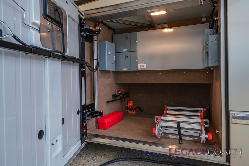 2007 Prevost Marathon H3-45 For Sale