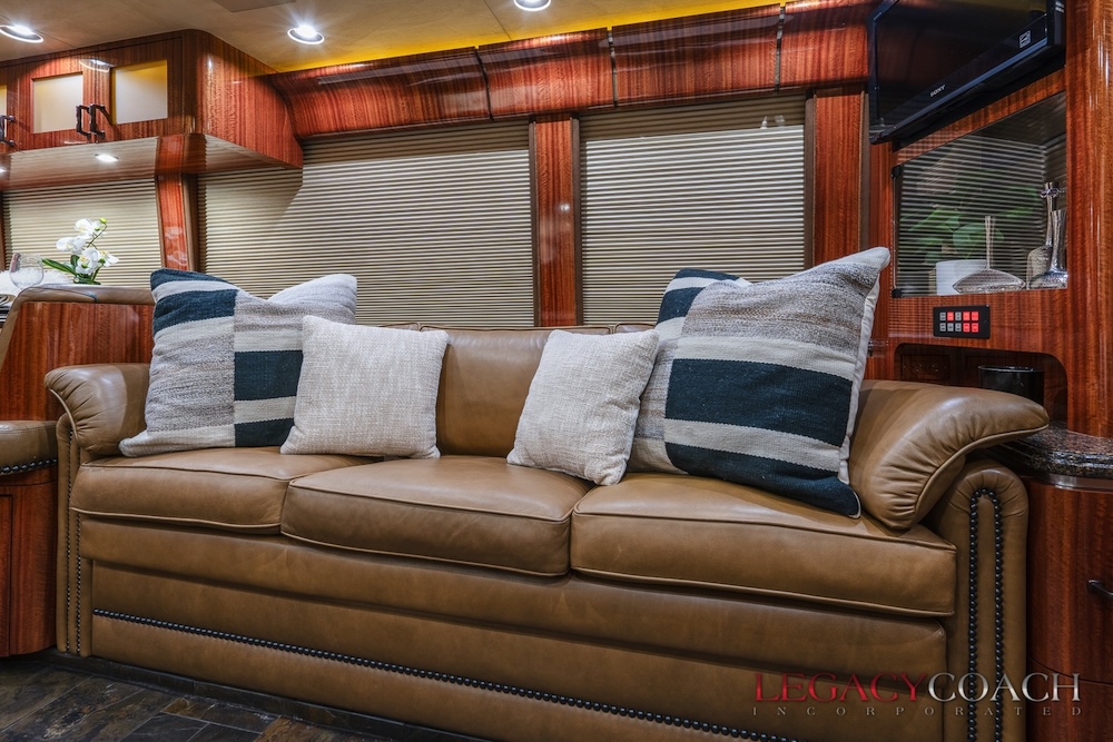 2007 Prevost Marathon H3-45 For Sale