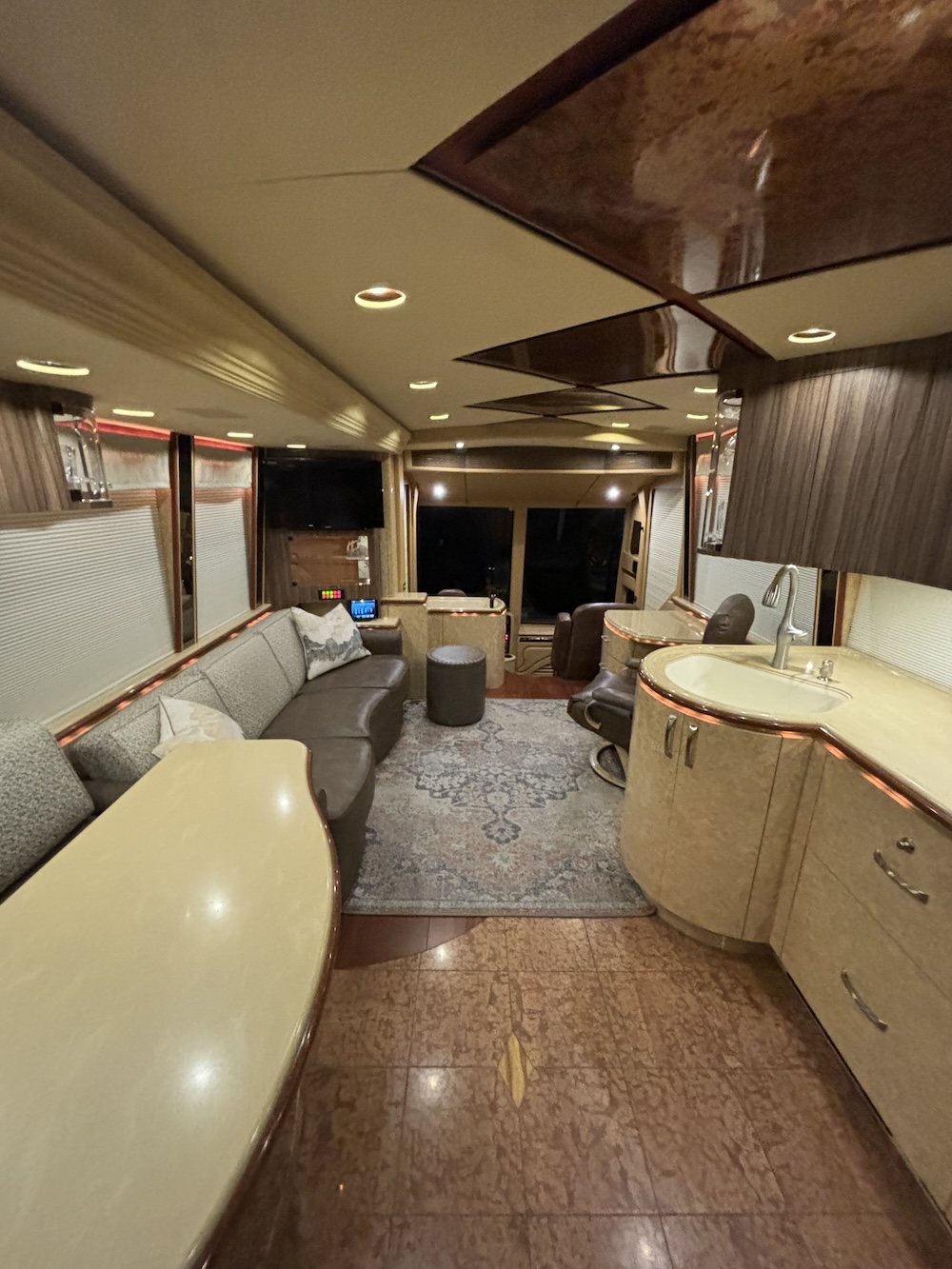 2007 Prevost Marathon  H3-45 For Sale