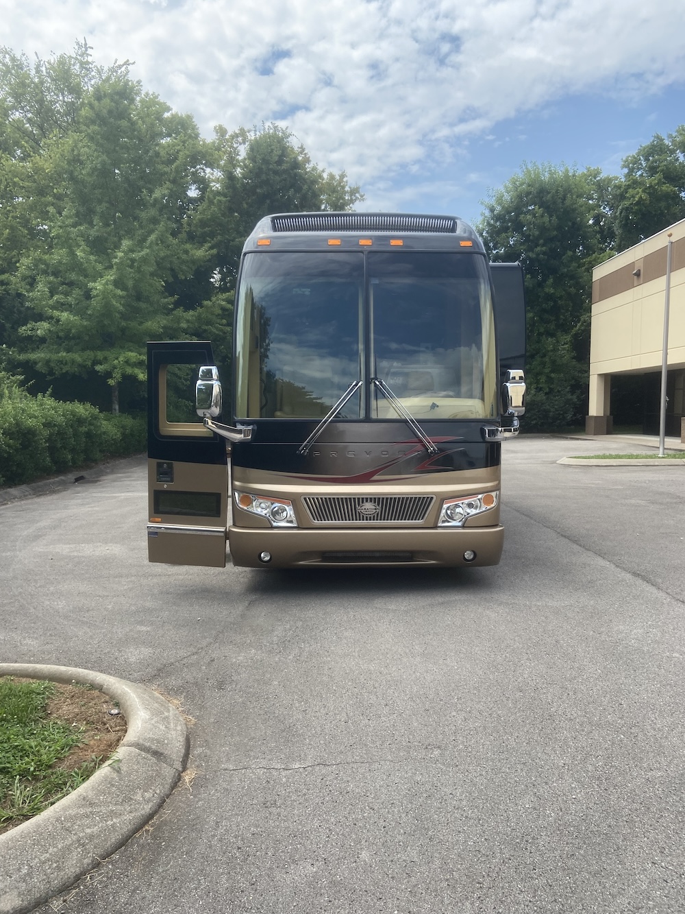 2007 Prevost Marathon  H3-45 For Sale