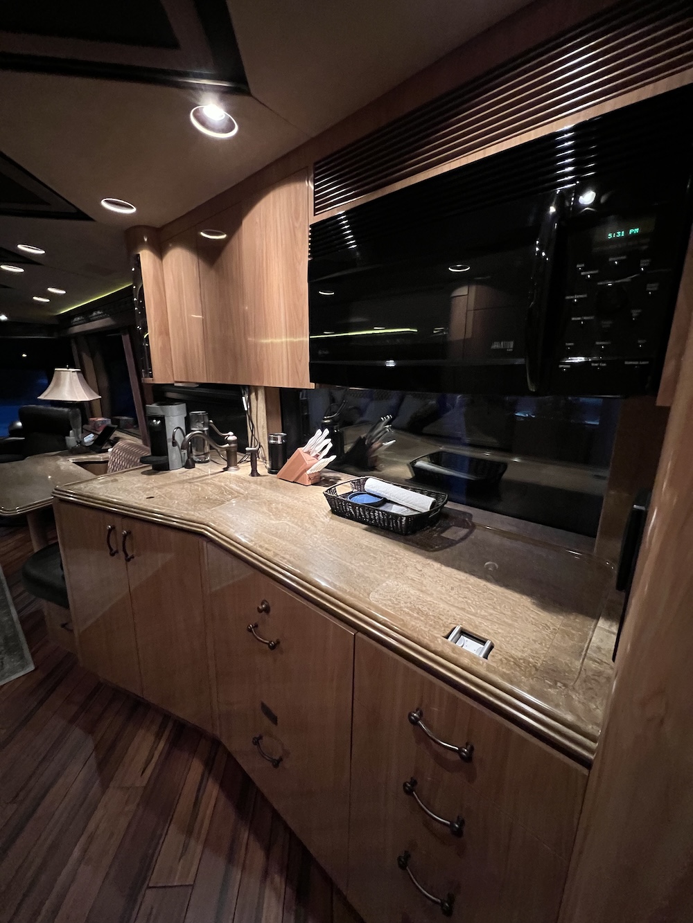 2007 Prevost Marathon H3-45 For Sale